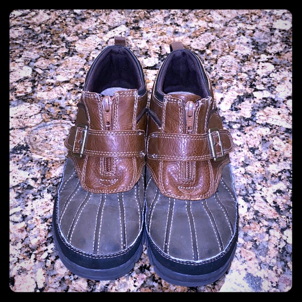 BOYS BOOTS